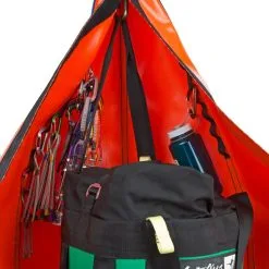 negozio di attrezzature per il fitness -negozio di attrezzature per il fitness cone inside