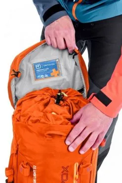 Ortovox Peak Light 30 S Zaino Alpinismo Donna -negozio di attrezzature per il fitness high alpine peak light 32 46253 055da0925b598bc 1200x2000 min