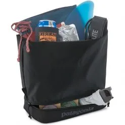 Patagonia Black Hole MLC Cube Beauty Case 11 Patagonia Black Hole MLC Cube Beauty Case -negozio di attrezzature per il fitness wbf22 49090 blk merch